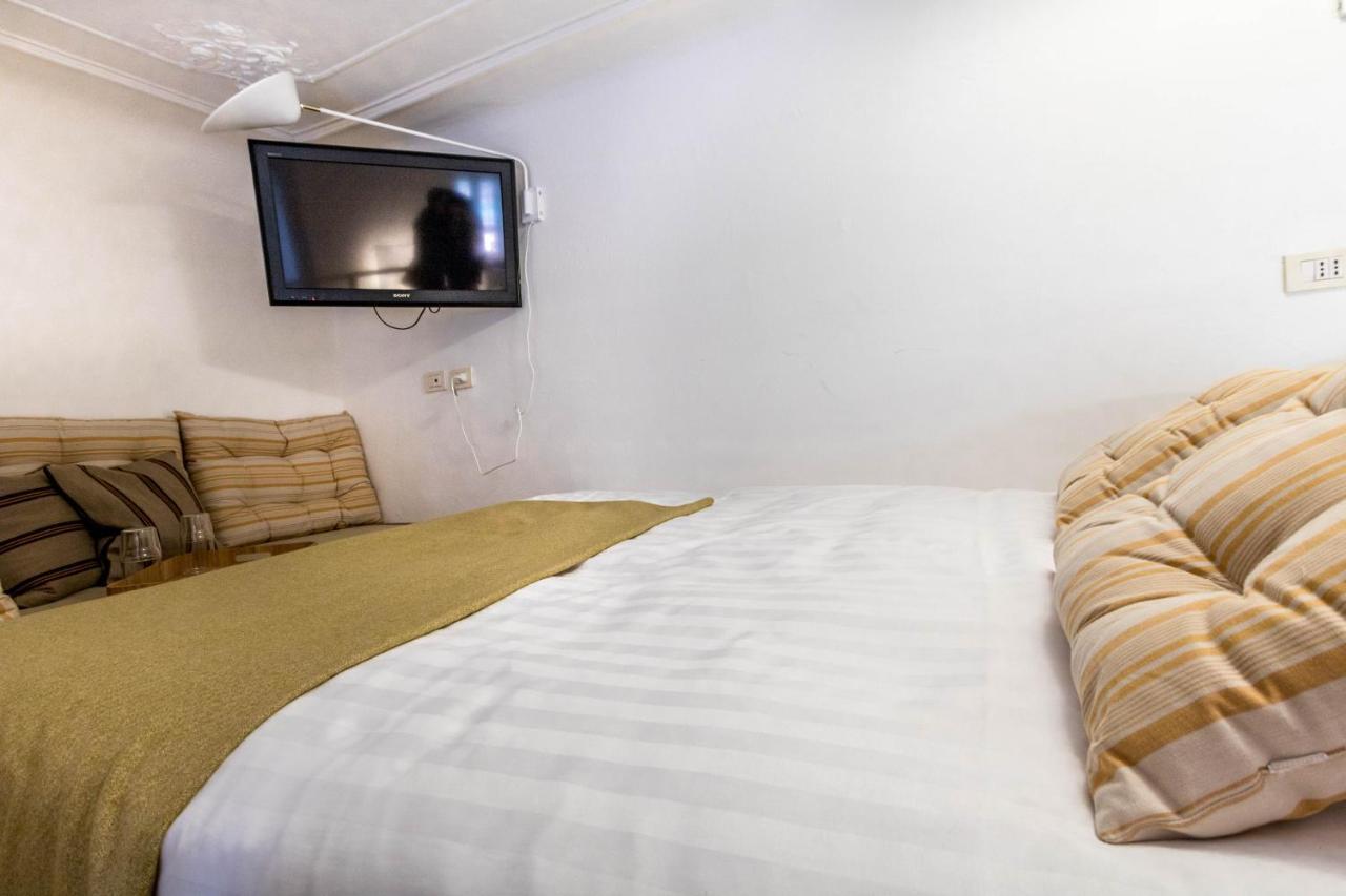 Joivy Modern Studio Near City Centre Διαμέρισμα Μιλάνο Εξωτερικό φωτογραφία